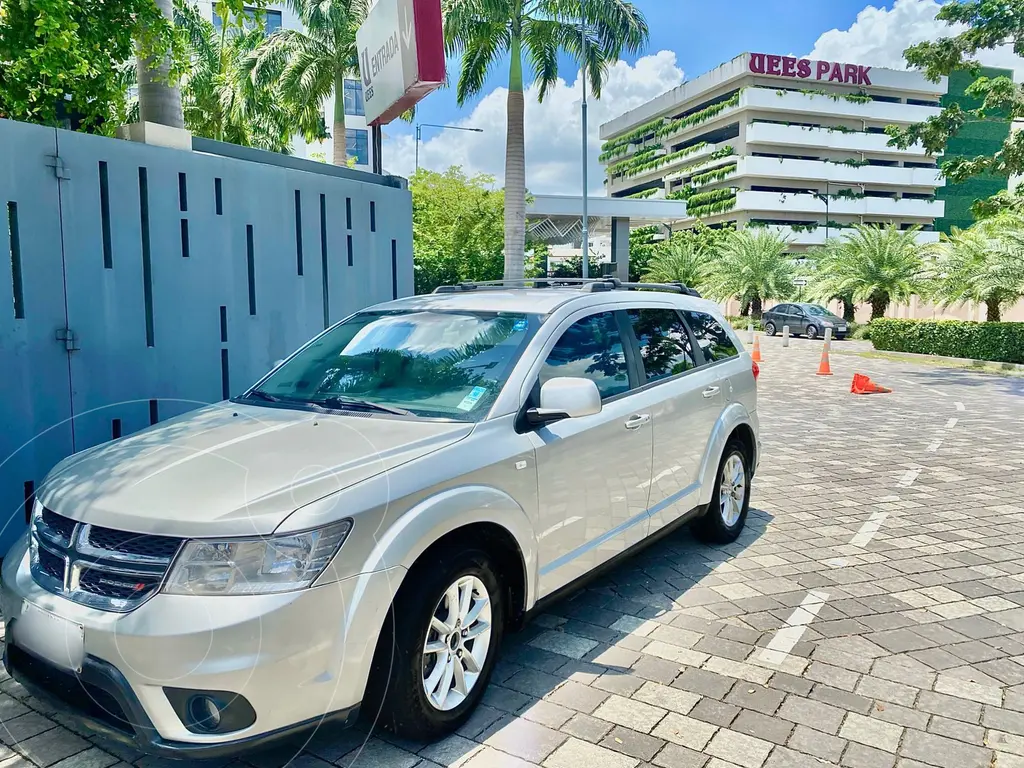 Dodge Journey 3.6L SXT 4x2 3 Filas usado (2013) color Plata precio u ...