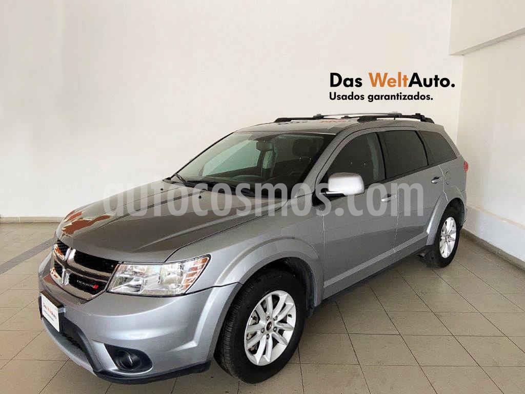 foto Dodge Journey SXT 2.4L 7 Pasajeros usado (2016) color Plata precio $239,995