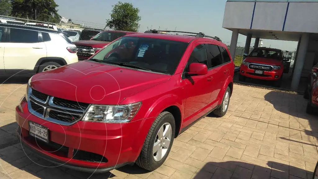 foto Dodge Journey SXT 2.4L 5 Pasajeros usado (2016) color Rojo precio $230,000