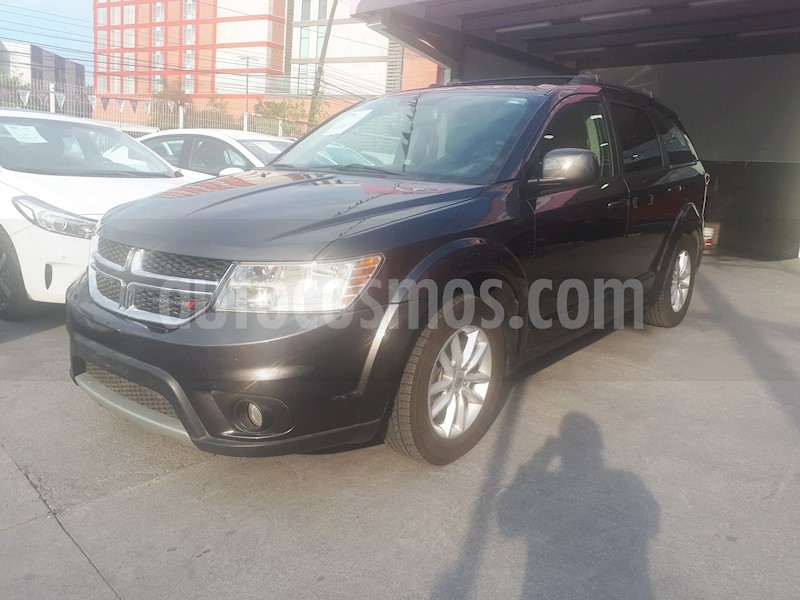 foto Dodge Journey SXT 2.4L 7 Pasajeros usado (2018) color Gris precio $350,000