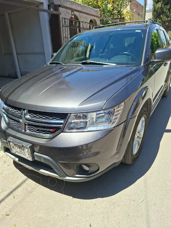 Dodge Journey SXT 2.4L 5 Pasajeros 2014