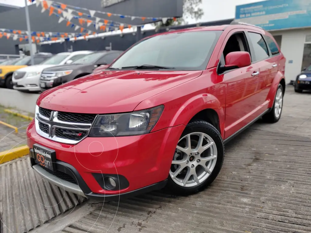 foto Dodge Journey GT 3.6L usado (2017) color Rojo precio $228,000