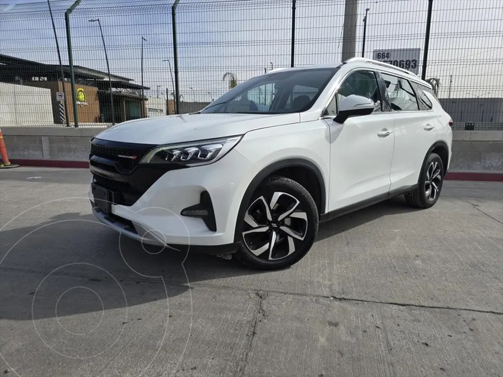 foto Dodge Journey SXT usado (2022) color Blanco precio $390,000
