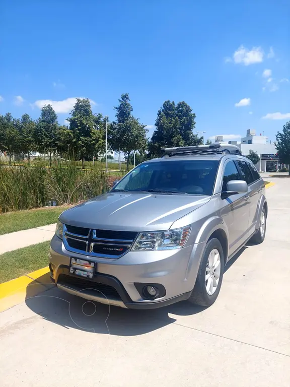 Dodge Journey SXT 2.4L 7 Pasajeros Lujo usado (2016) color Plata precio ...