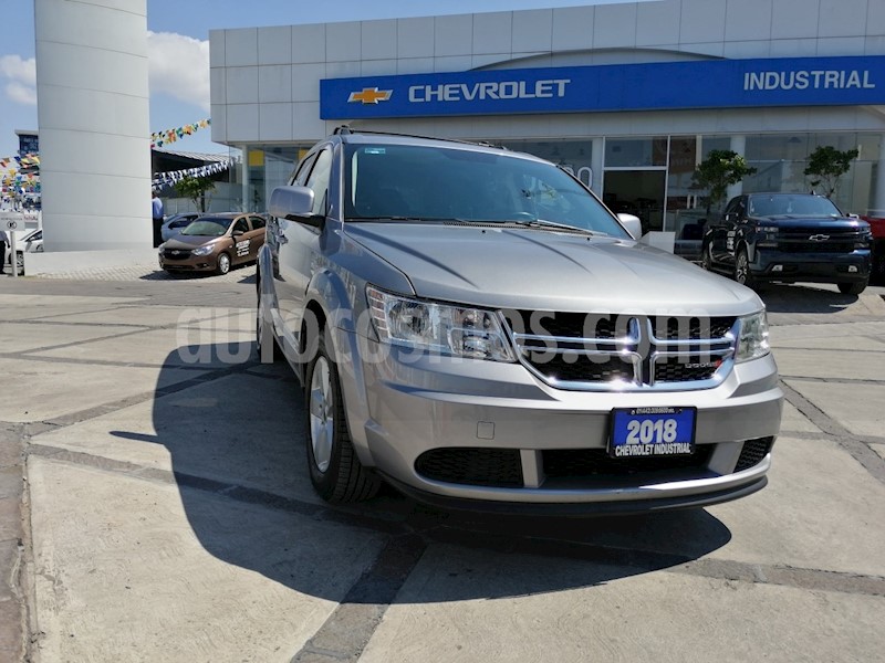 foto Dodge Journey SXT 2.4L 7 Pasajeros usado
