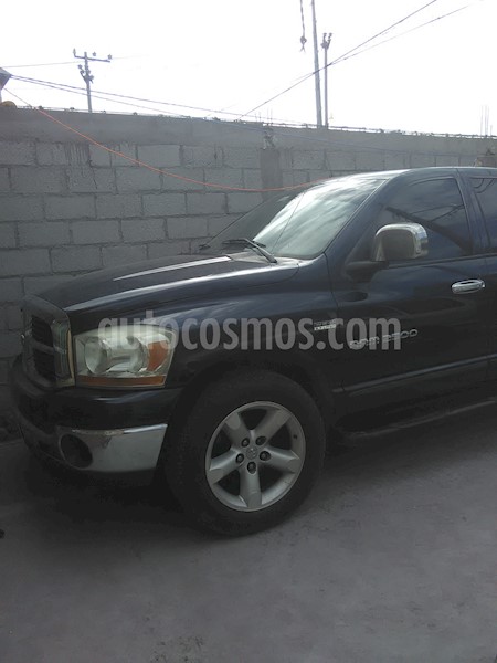 foto Dodge Ram Mega Cab Laramie 5.7L 4x2 usado