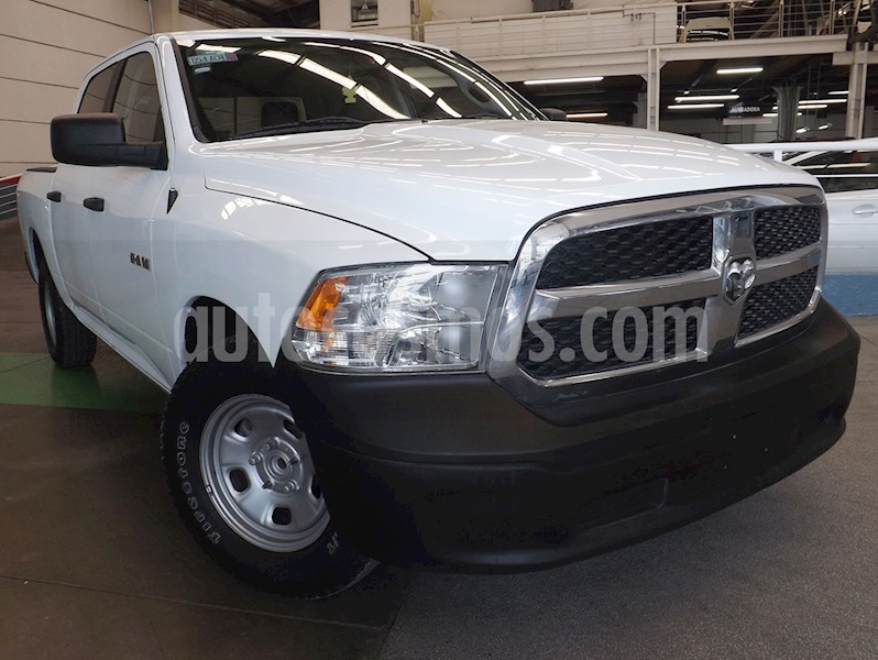 foto Dodge Ram Wagon 1500 SLT V8 usado