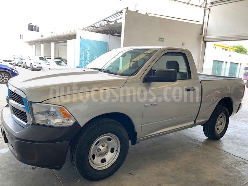 foto Dodge Ram Wagon 1500 SLT V8 usado