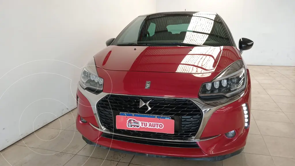 foto DS 3 VTi So Chic usado (2017) color Rojo precio $14.200.000