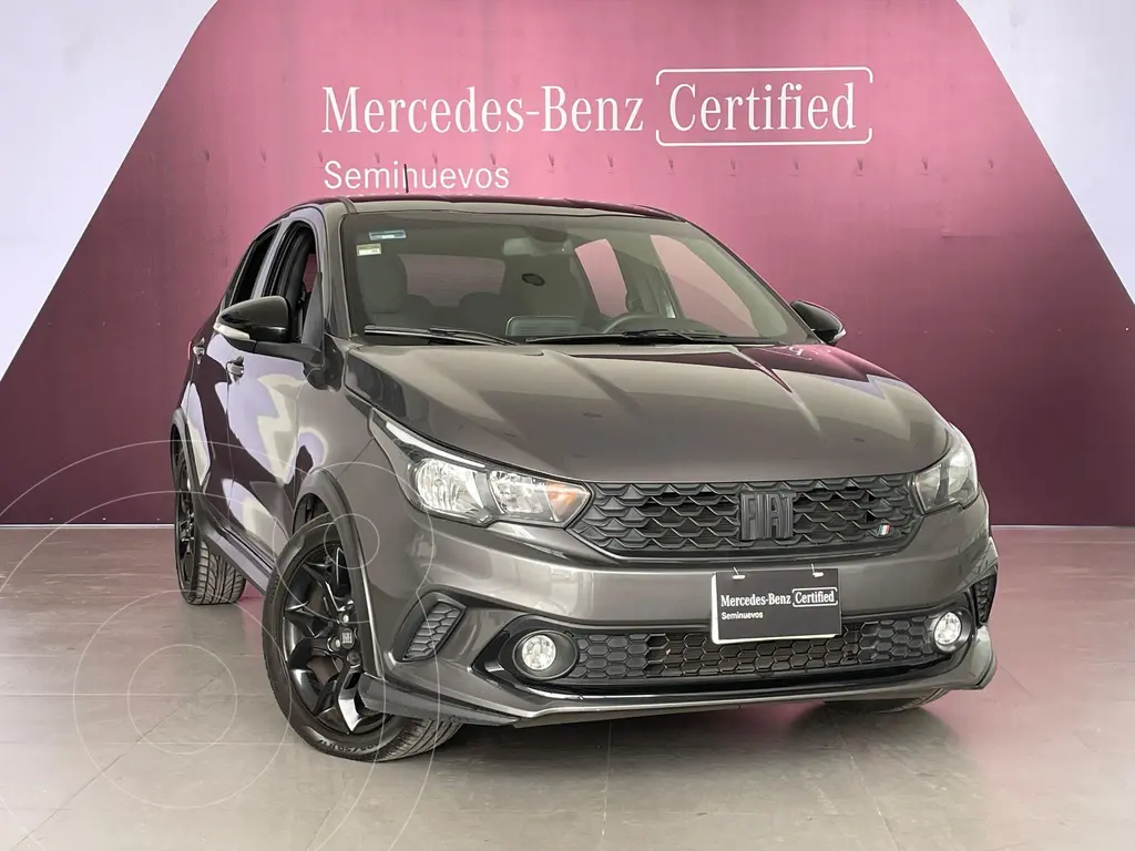foto Fiat Argo HGT usado (2022) color Gris Oscuro precio $260,000