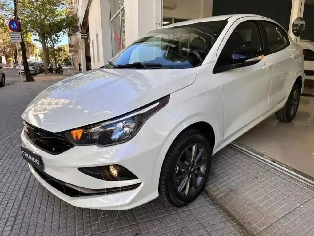 foto FIAT Cronos 1.3L Drive usado (2022) color Blanco Banchisa precio $10.712.000
