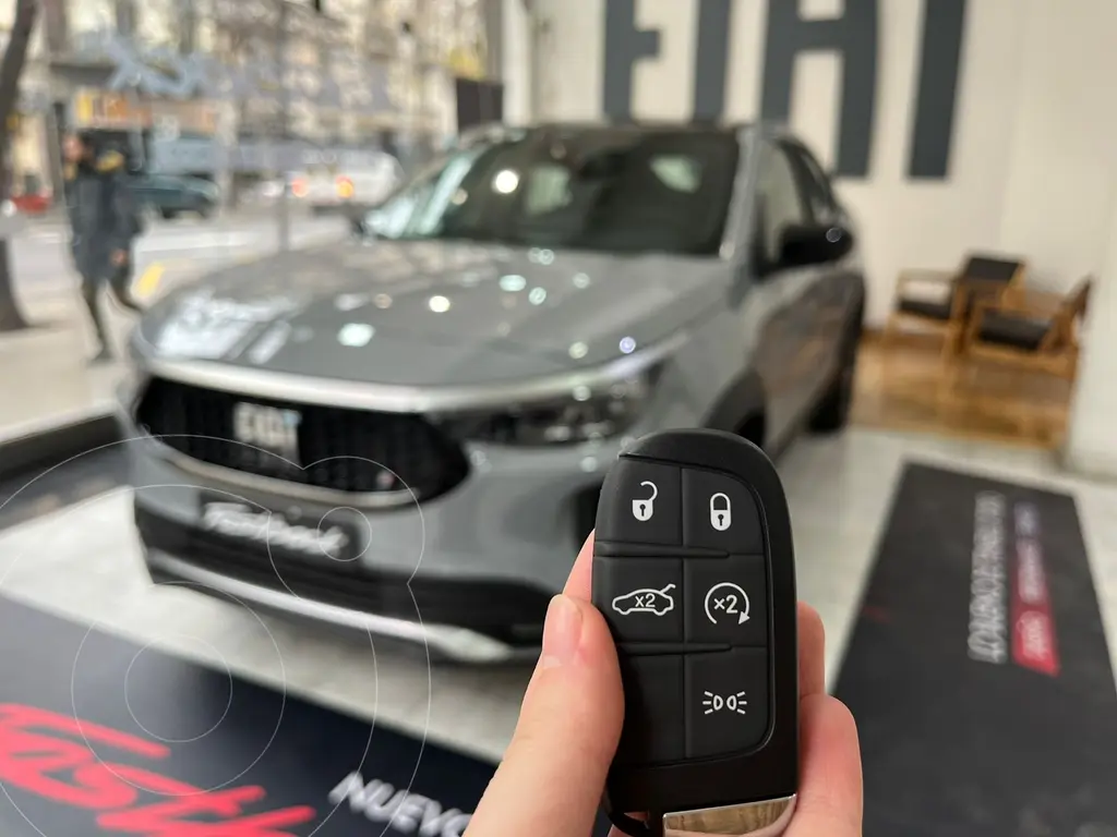foto FIAT Fastback Turbo 1.3L GSE financiado en cuotas anticipo $16.000.000 cuotas desde $480.000