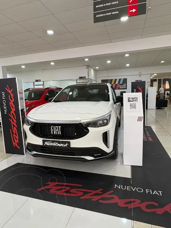 foto FIAT Fastback Turbo 1.3L GSE nuevo color Blanco precio $34.000.000