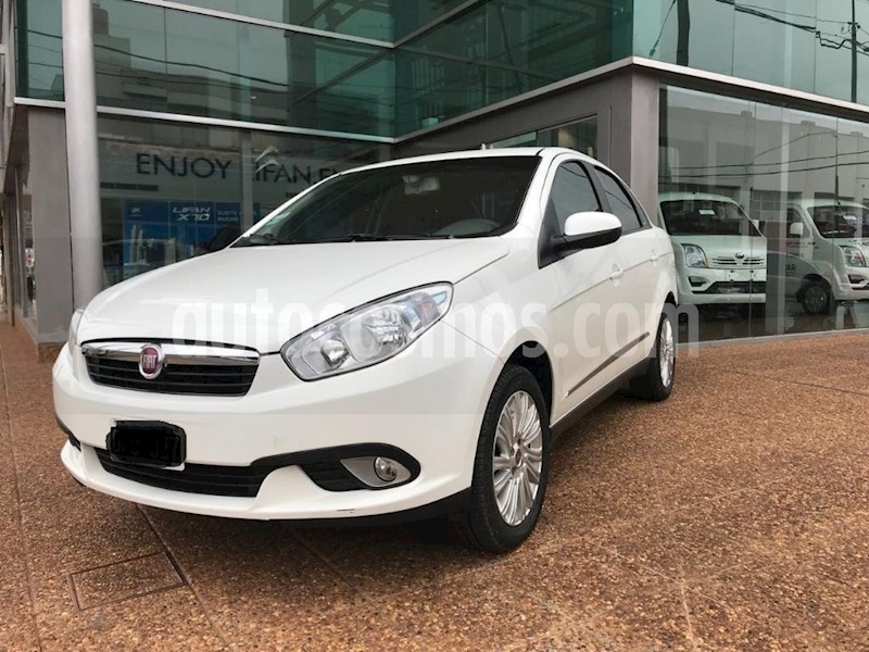 foto Fiat Grand Siena Essence usado