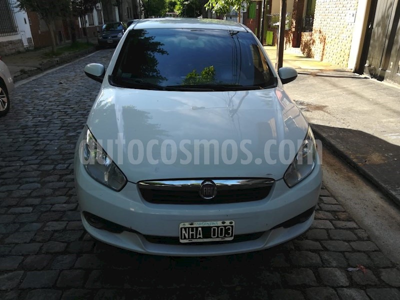 foto Fiat Grand Siena Essence usado