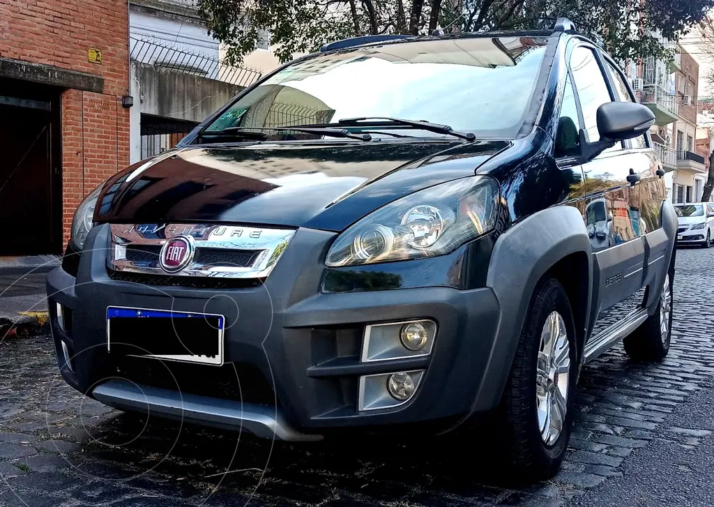 foto FIAT Idea 1.6 Adventure usado (2017) color Negro precio $13.000.000