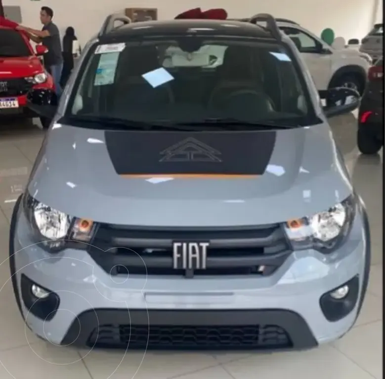foto FIAT Mobi Trekking nuevo color Gris Scandium precio $19.900.000