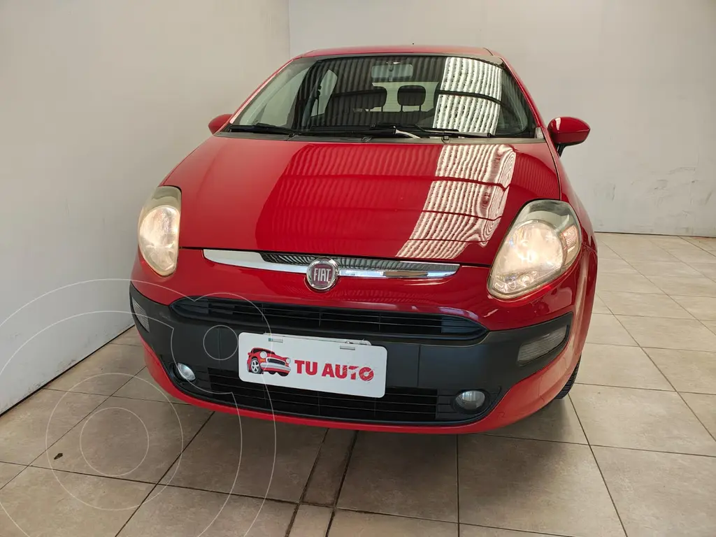 foto FIAT Punto 5P 1.4 Attractive usado (2013) color Plata Bari precio $13.800.000