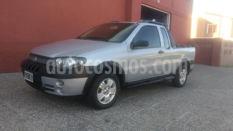 foto Fiat Strada Trekking 1.4 usado