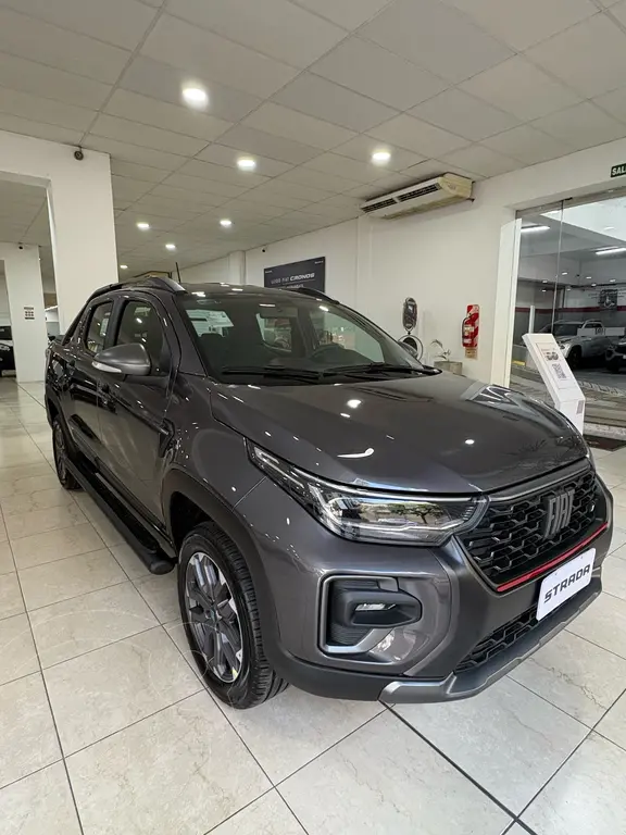foto FIAT Strada Ultra T200 Cabina Doble nuevo color Gris precio $37.000.000