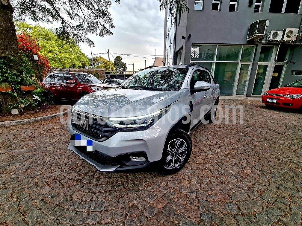 foto FIAT Strada Volcano Cabina Doble 1.4 Firefly usado (2020) color Gris precio $2.150.000