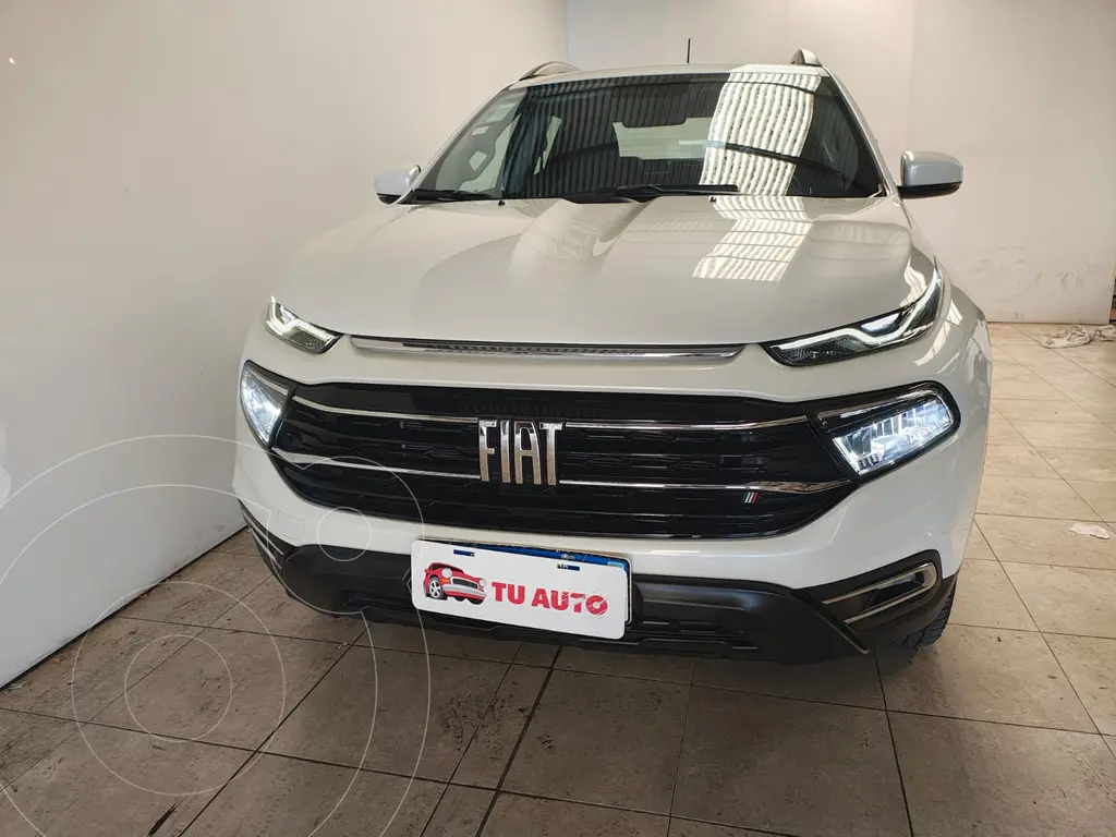 foto FIAT Toro 1.8 Freedom 4x2 CD Aut usado (2022) color Blanco precio $31.600.000