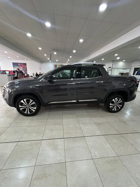 foto FIAT Toro TD350 Volcano 4x4 CD Aut financiado en cuotas anticipo $16.000.000 cuotas desde $480.000