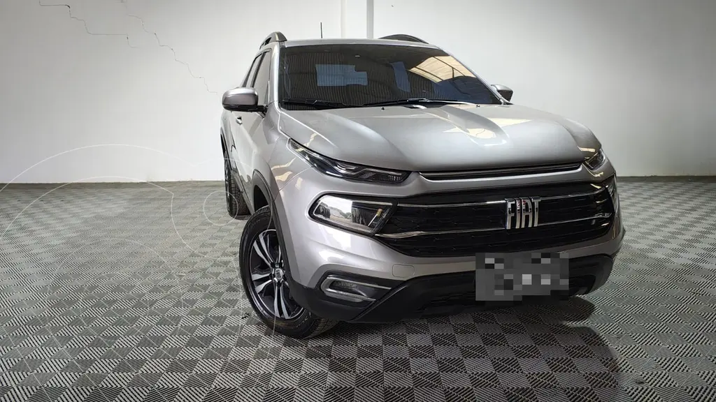 foto FIAT Toro 2.0 Freedom 4x4 CD Aut Diésel usado (2022) color Gris Claro precio $33.320.000