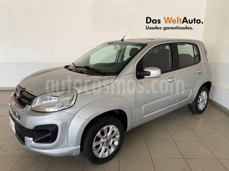 foto Fiat Uno Like usado (2017) color Plata precio $141,995