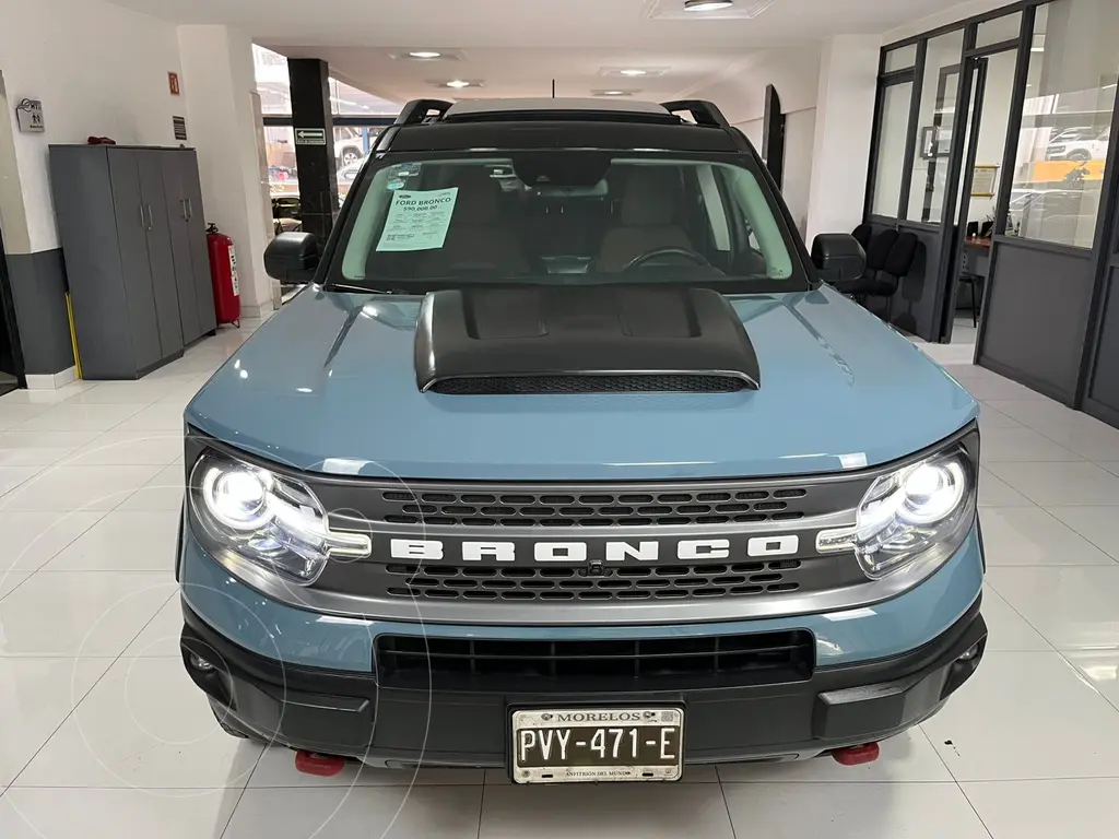 foto Ford Bronco Badlands 4 Puertas usado (2023) color Azul precio $590,000