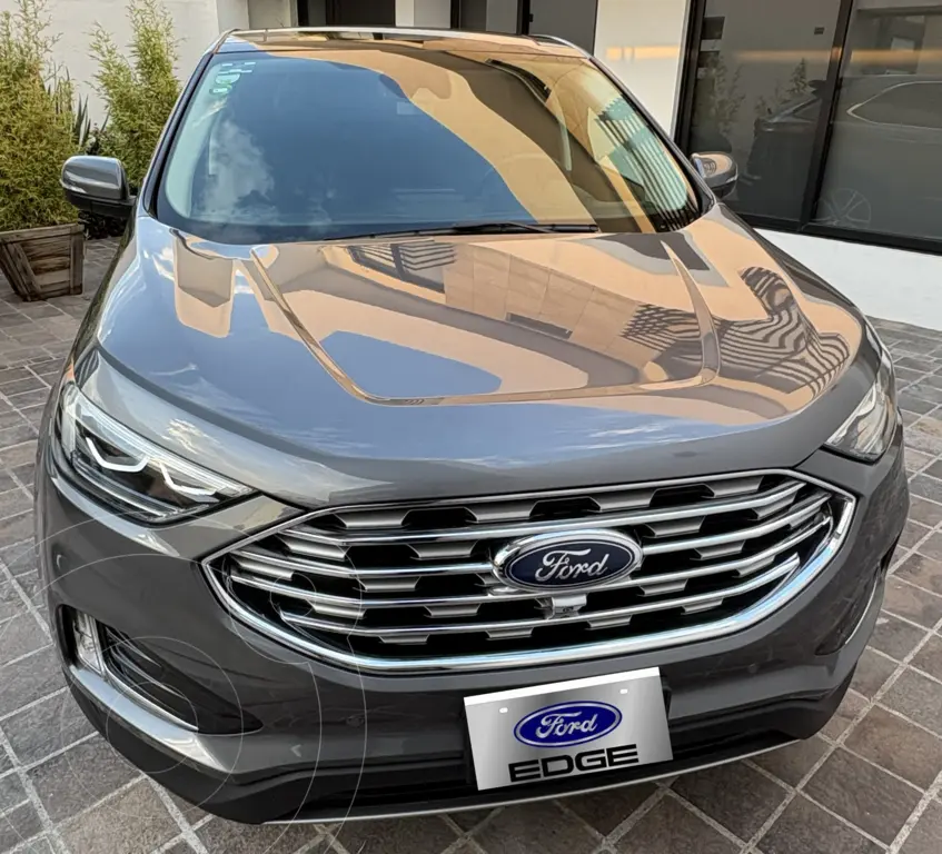 Ford Edge Titanium 2022