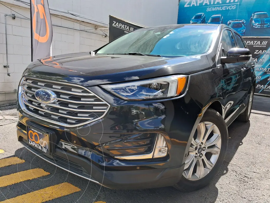 foto Ford Edge Titanium usado (2019) color Negro precio $537,000