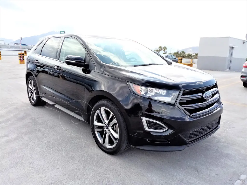 foto Ford Edge Sport usado (2017) color Negro precio $375,000