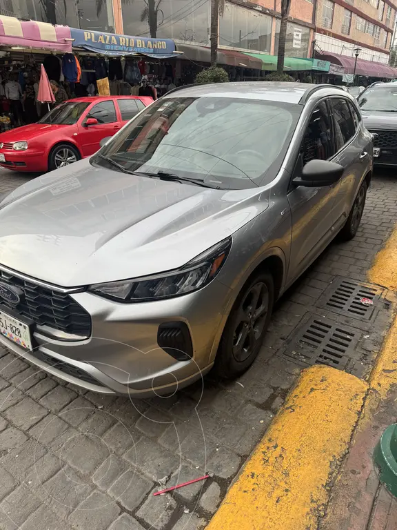Ford Escape Híbrida ST Line 2023