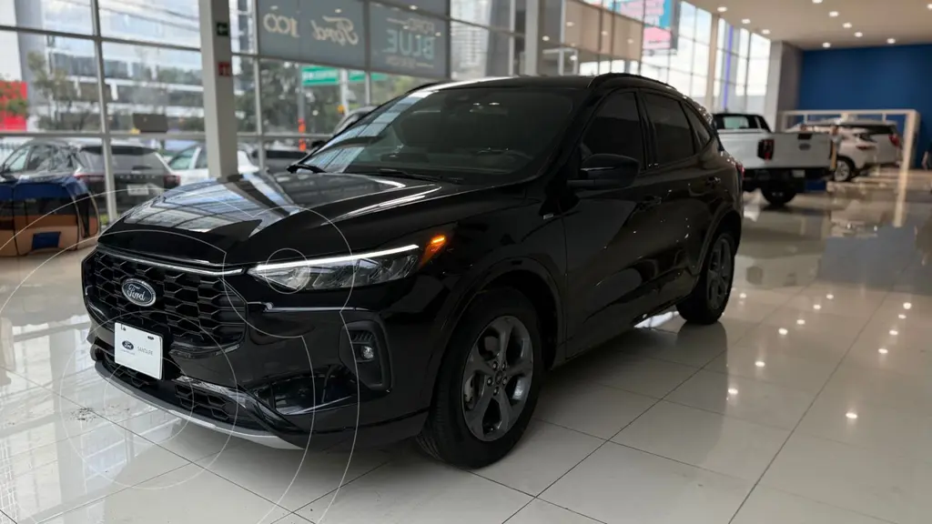 foto Ford Escape Híbrida ST Line Select usado (2023) color Negro Obsidiana precio $519,999