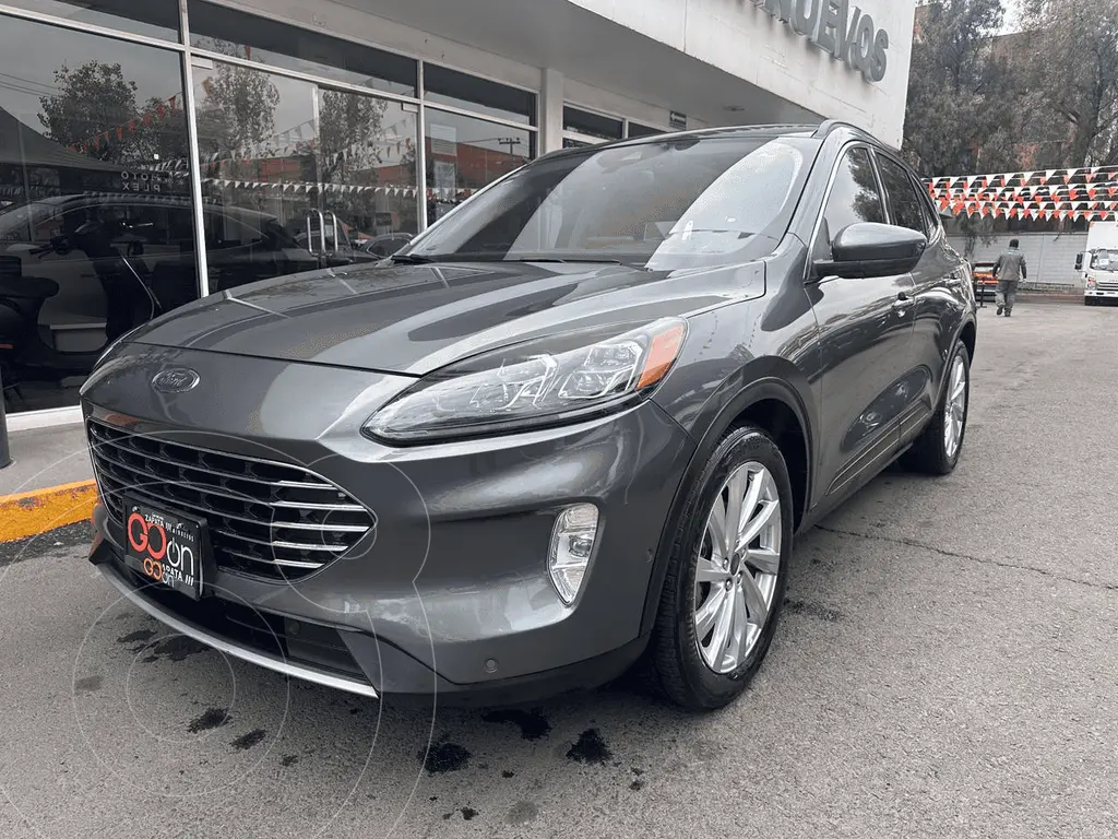 foto Ford Escape Híbrida Titanium usado (2021) color FOR GRIS CARBONO precio $410,000
