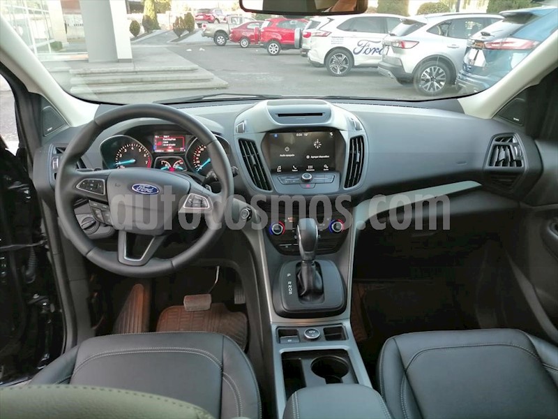 foto Ford Escape Trend Advance usado (2019) color Negro precio $380,000