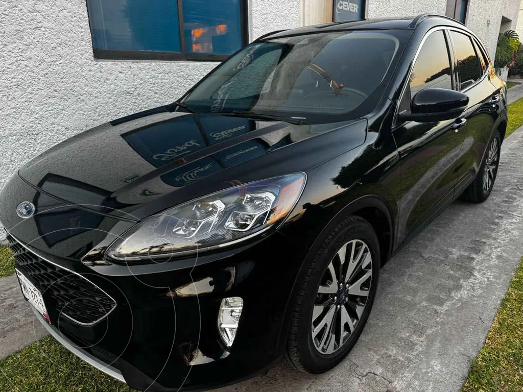 foto Ford Escape Titanium EcoBoost usado (2020) color Negro precio $348,000