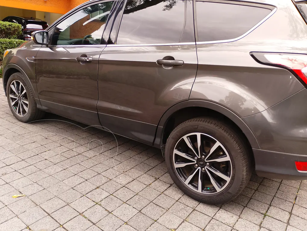 Ford Escape Titanium EcoBoost 2017