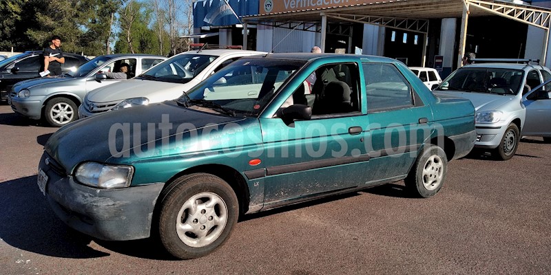 foto Ford Escort LX usado