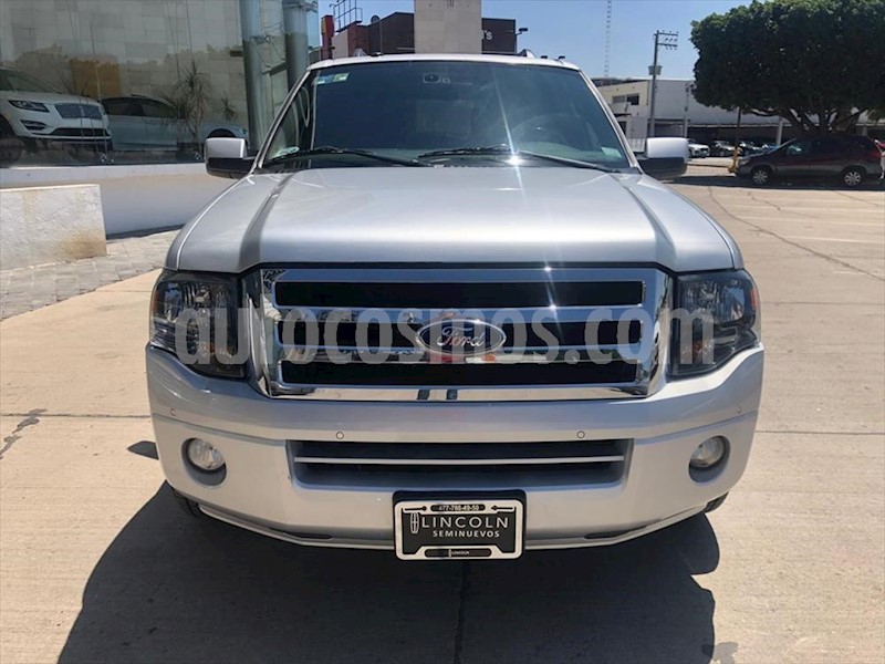 foto Ford Expedition 5P LIMITED AUT 4X2 5.4L PIEL V8 usado (2013) color Plata precio $280,000