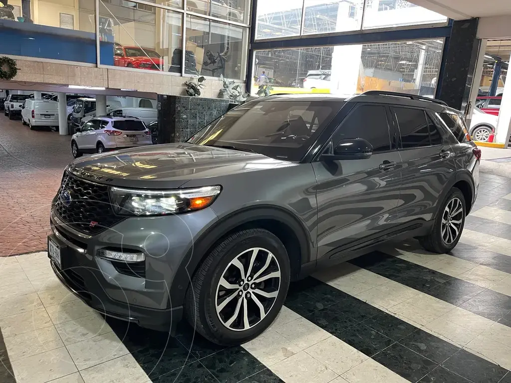 foto Ford Explorer ST 3.0L usado (2024) color Gris precio $1,325,000