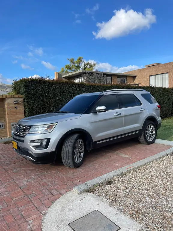 Ford Explorer Limited 4x4 usado en Chía