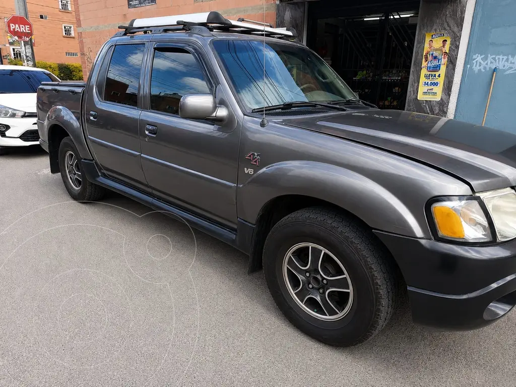 Ford Explorer XLT 4x4 usado en Madrid