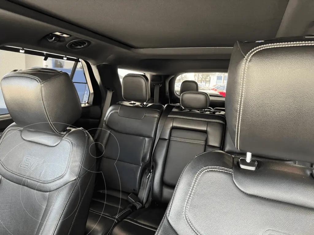foto Ford Explorer 2023 financiado en mensualidades enganche $243,888 mensualidades desde $18,650