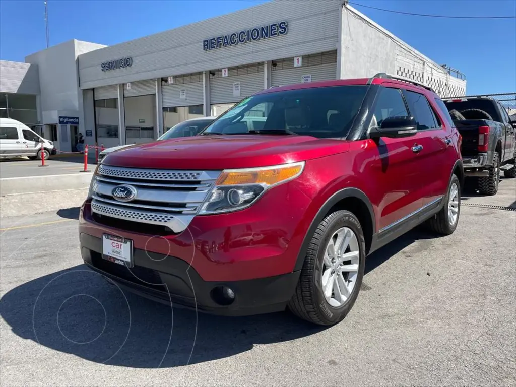 foto Ford Explorer XLT Piel usado (2015) color ROJO RUBI precio $230,000