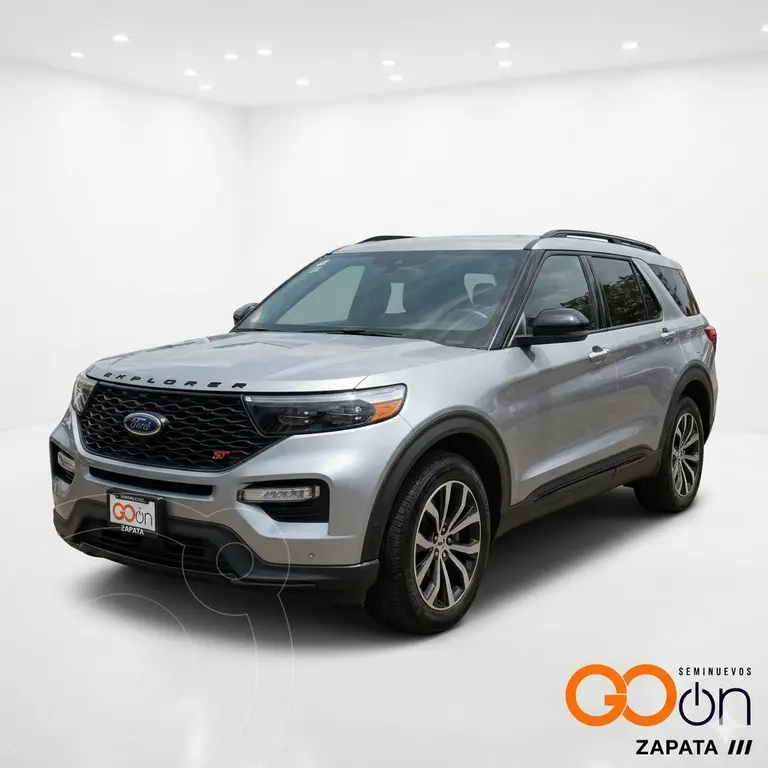 Ford explorer st (2022)