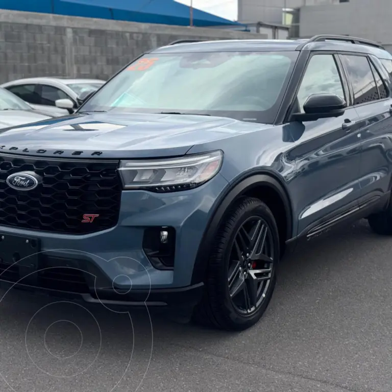 foto Ford Explorer ST usado (2025) color Azul precio $1,045,000
