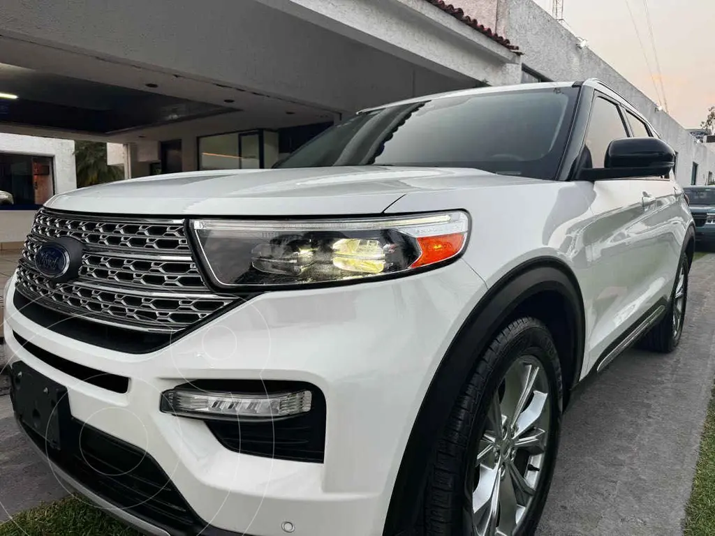 foto Ford Explorer Limited 4x2 4.0L usado (2021) color Blanco precio $710,000