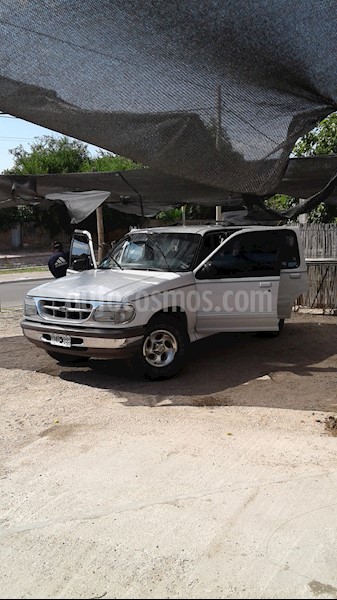foto Ford Explorer XLT 4x4 usado